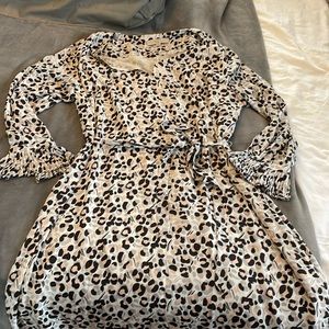 Grey and pink LOFT dress!